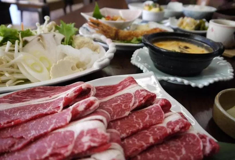 旅館 Sakaeya