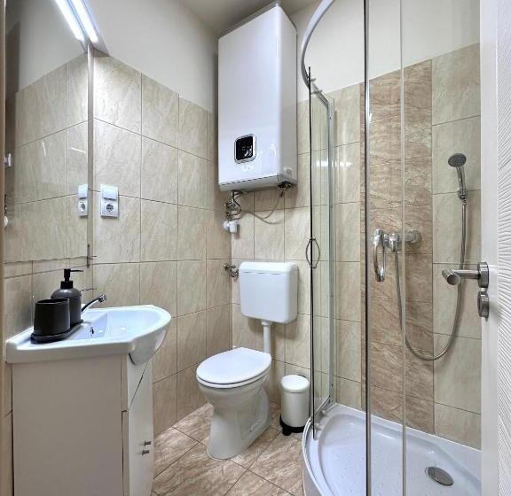 Central Seasons Design Apartments