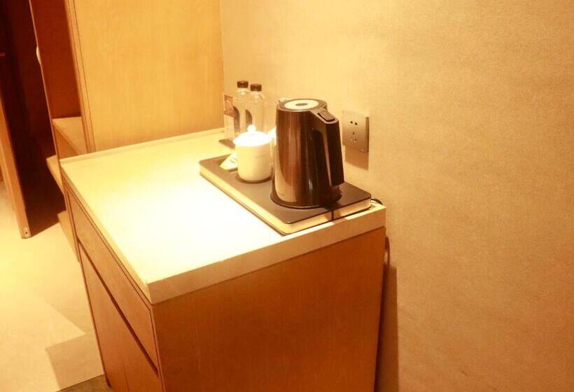 בית מלון כפרי Senna Sunshine International