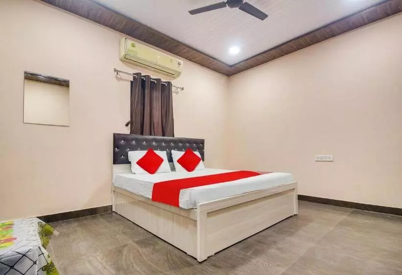 ホテル Goyal Inn