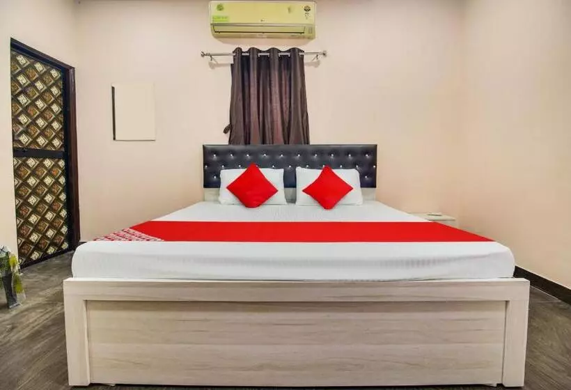 ホテル Goyal Inn