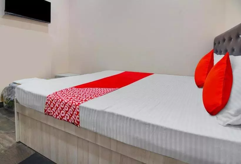 ホテル Goyal Inn