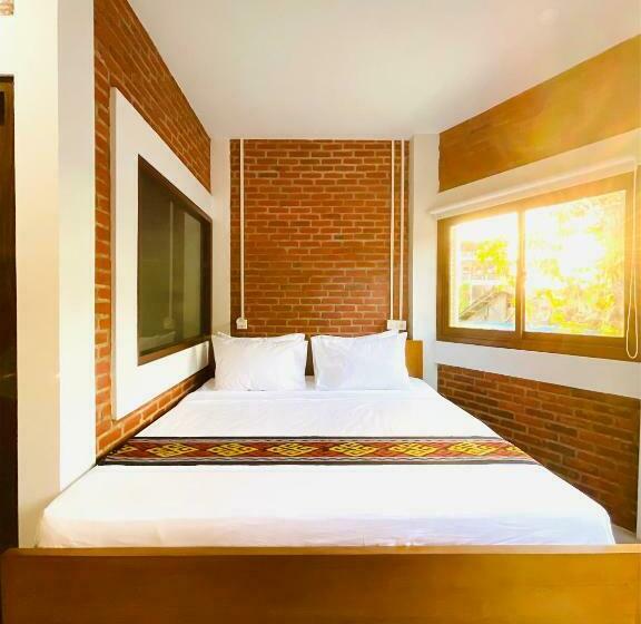 فندق صغير Puu Pau Hotel & Coffee Shop