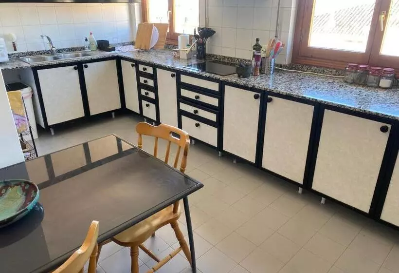 تختخواب و صبحانه A Luxiourious Room In The Best Terraced Penthouse In Denia Building 3