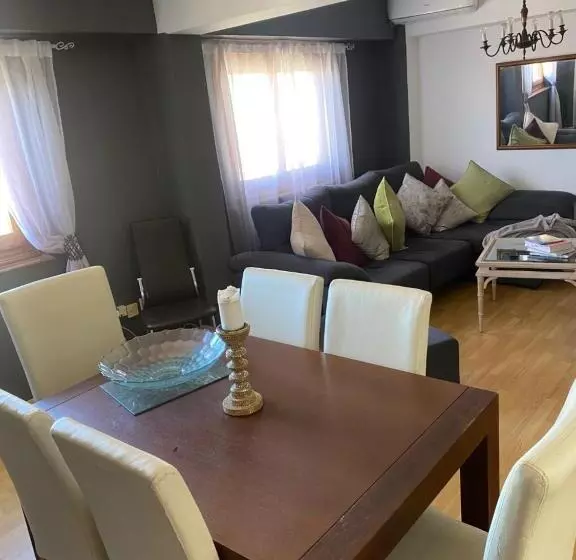 تختخواب و صبحانه A Luxiourious Room In The Best Terraced Penthouse In Denia Building 3