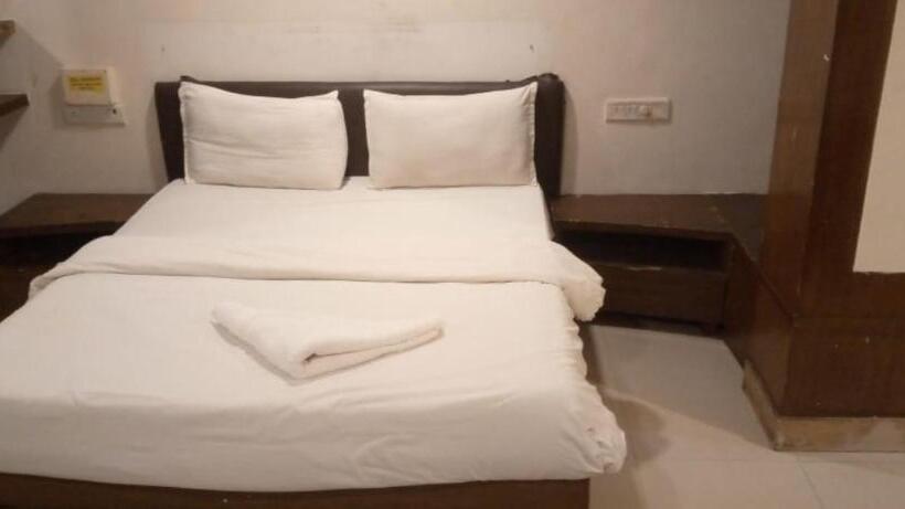 Hotel Bandra Residency,mumbai