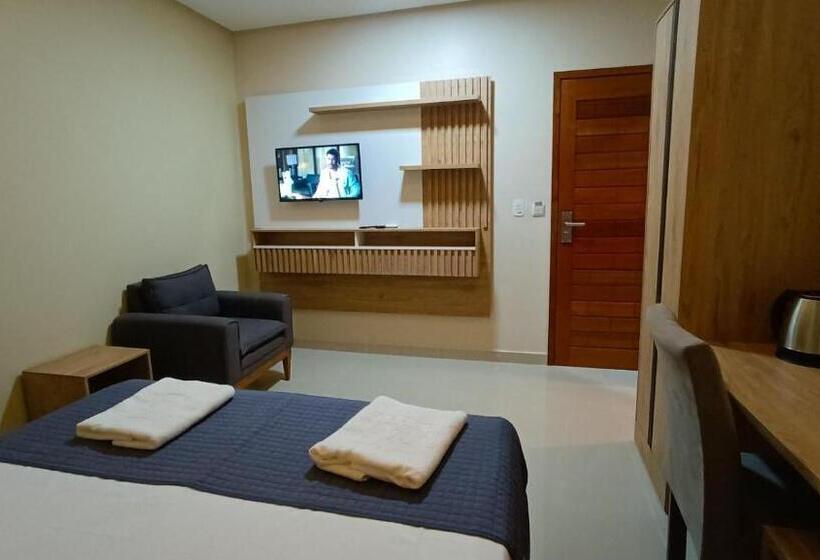 בית מלון כפרי Maxsuel