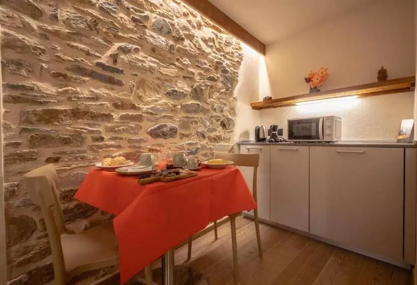 ペンション Eco Dimora Baltea   Affittacamere Al Verde Villaggio Di Rumiod