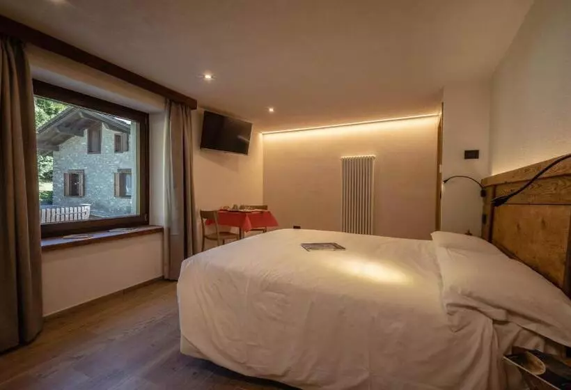 ペンション Eco Dimora Baltea   Affittacamere Al Verde Villaggio Di Rumiod