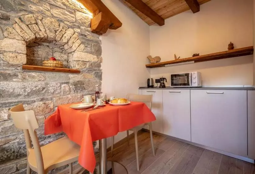 ペンション Eco Dimora Baltea   Affittacamere Al Verde Villaggio Di Rumiod