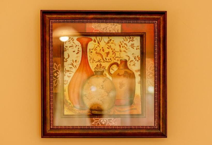 پانسیون Room In Villa   Zambezi Family Lodge   Elephant Room