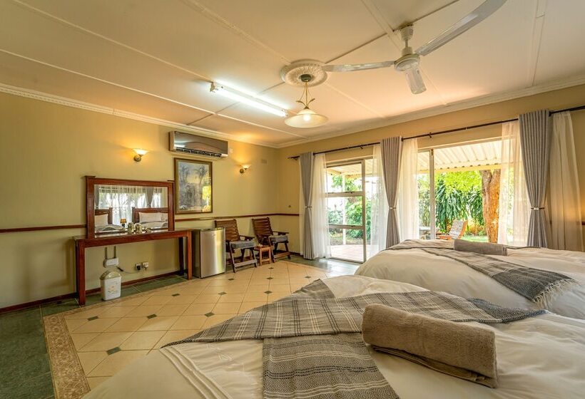 پانسیون Room In Villa   Zambezi Family Lodge   Elephant Room
