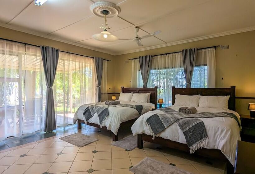 پانسیون Room In Villa   Zambezi Family Lodge   Elephant Room