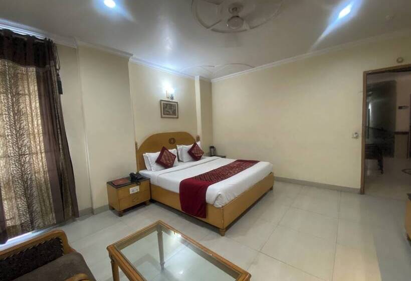 酒店 Jalandhar Corporate Suites  Banquet Hall