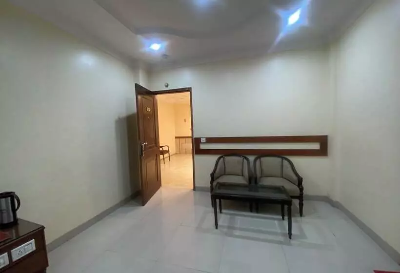 Hotelli Jalandhar Corporate Suites  Banquet Hall