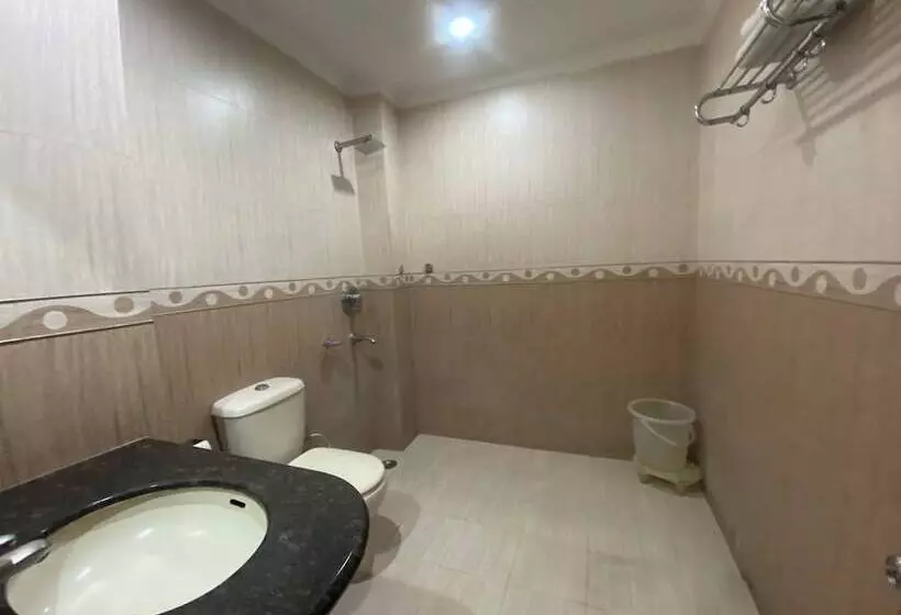 Hotelli Jalandhar Corporate Suites  Banquet Hall