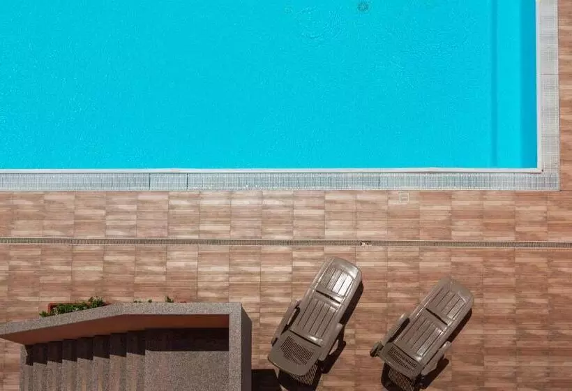 Isa Residence With Swimming Pool In Santa Teresa Di Gallura