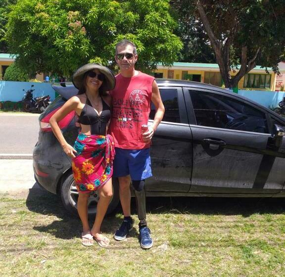 ユースホステル D  Bluemoon Backpackers