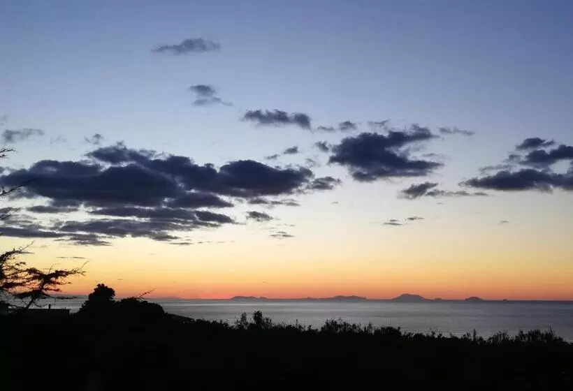 Casa Cunaci Bed And Breakfast