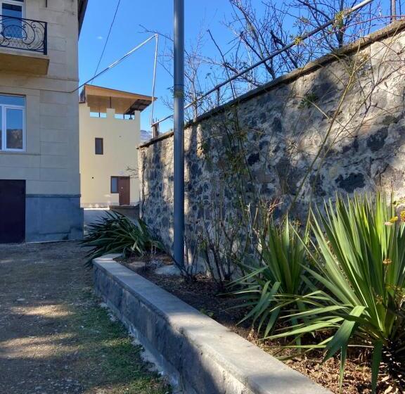 Pensjonat Yeghevni Guest House In Odzun