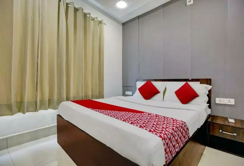 ホテル Oyo Flagship Inder Guest House