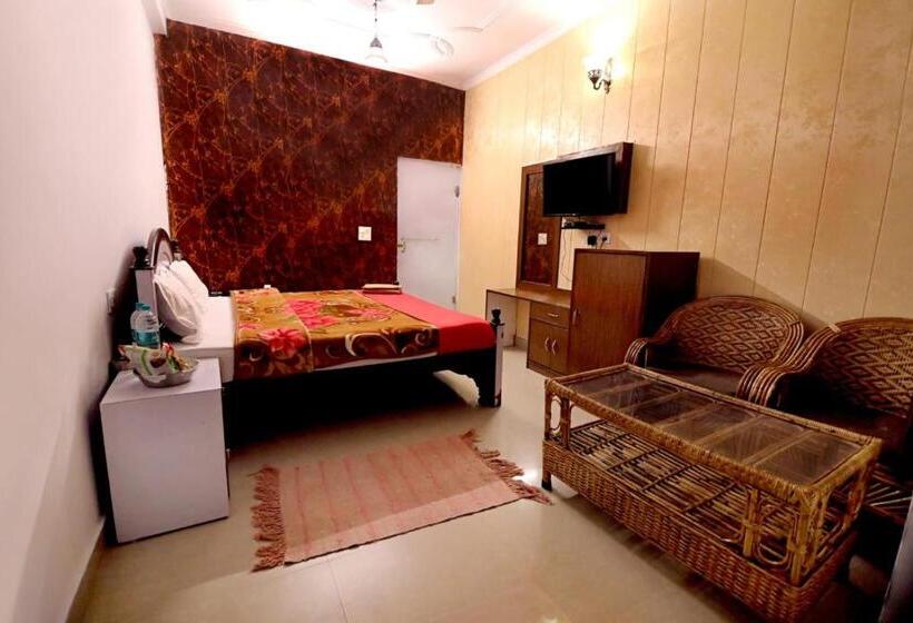 Hotel Shivoham Palace Tapovan