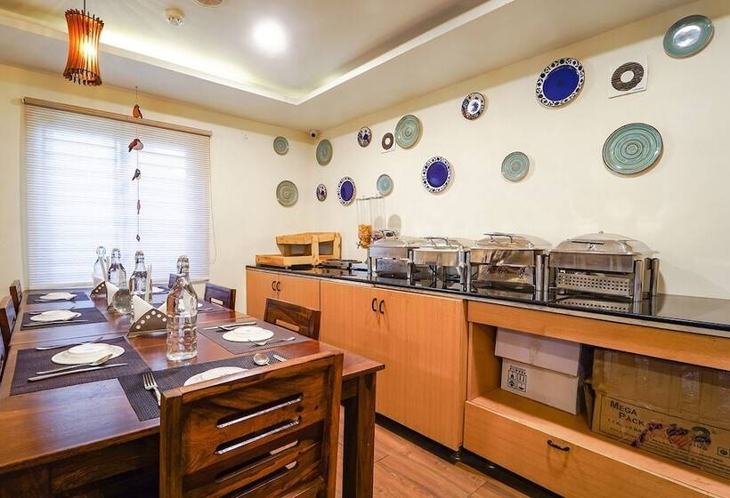 Fabhotel Radiance Boutique