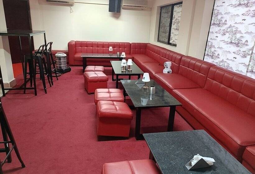 בית מלון כפרי Galaxy Rs