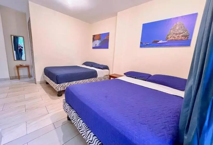 ホテル Manteña Boutique