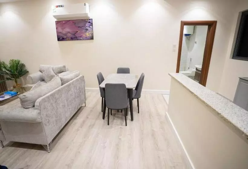 البرج الازرق شقق فندقية Alburj Alazraq