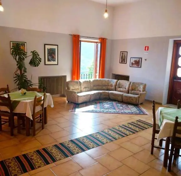 ホテル Albergo Grumentum
