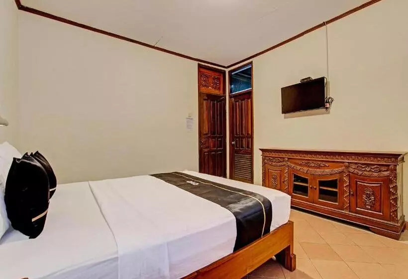 هتل Capital O 92894 Griya Lathifah Homestay Syariah