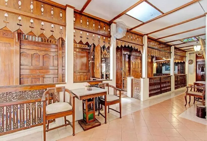 هتل Capital O 92894 Griya Lathifah Homestay Syariah