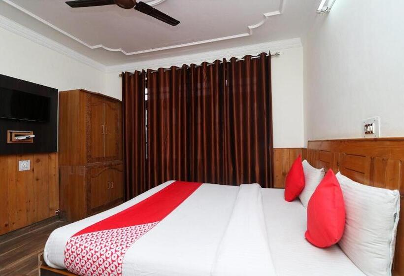 Oyo Flagship Hotel Aakarsh