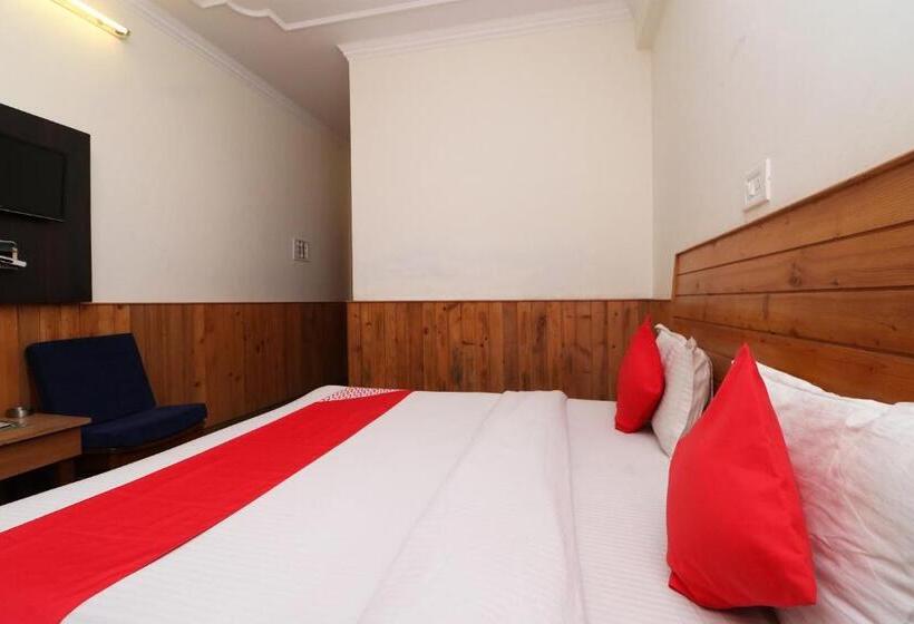 Oyo Flagship Hotel Aakarsh