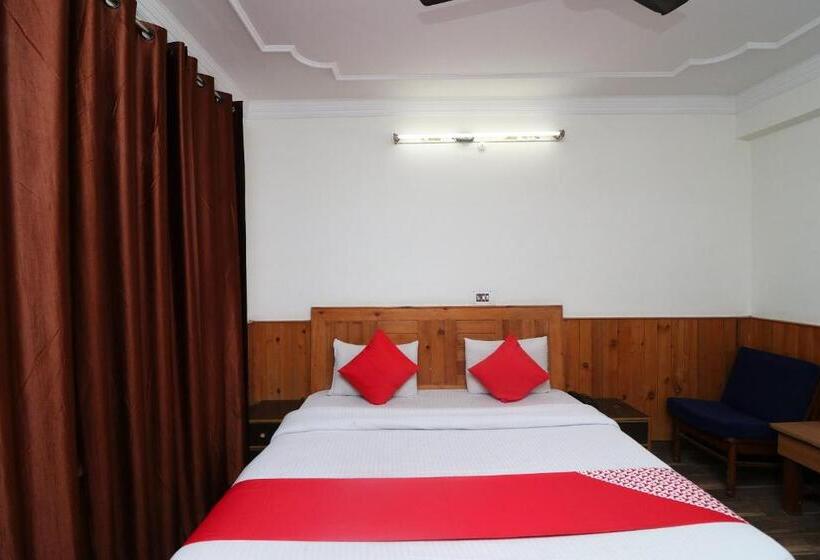 Oyo Flagship Hotel Aakarsh