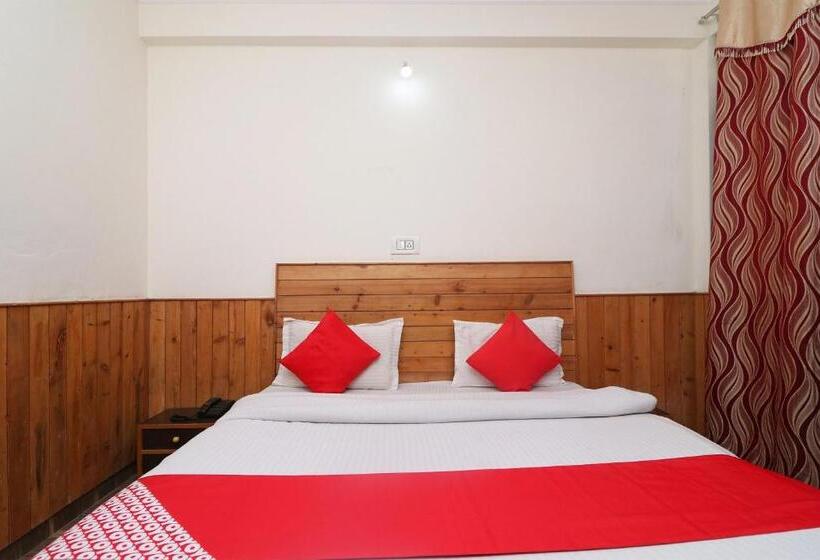 Oyo Flagship Hotel Aakarsh