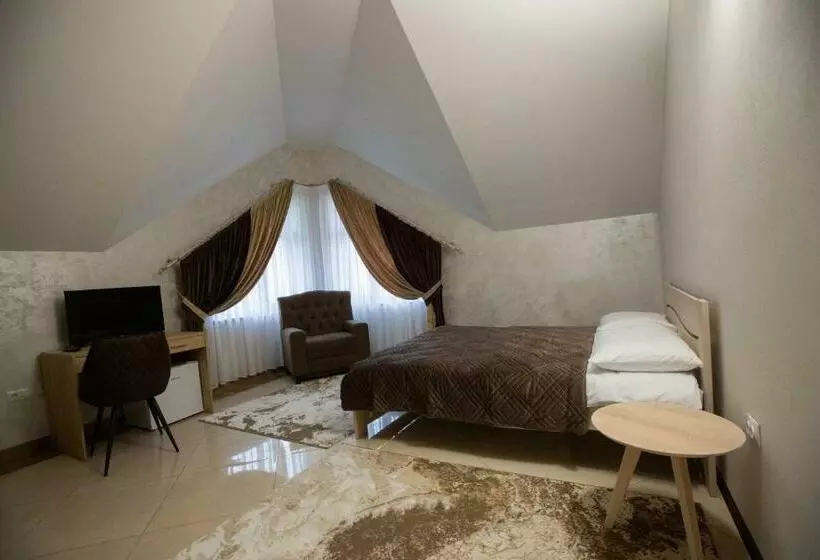 Retkeilymaja Premiera Cottage