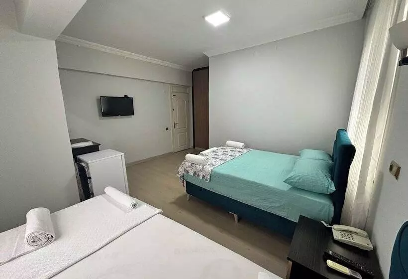 Grand Clover Otel