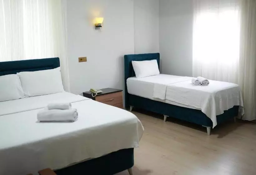 Grand Clover Otel