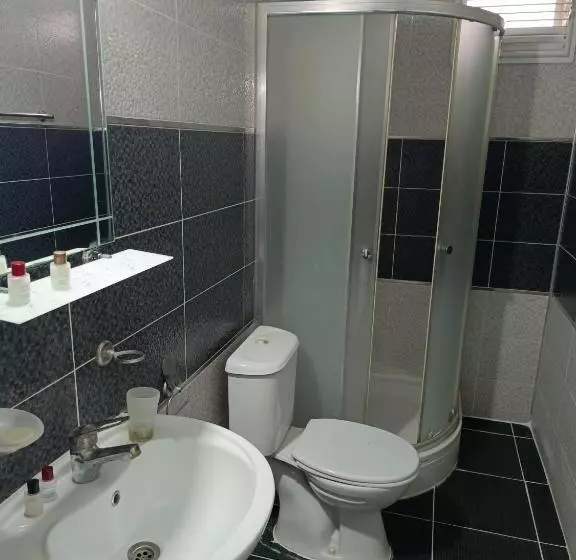 Grand Clover Otel