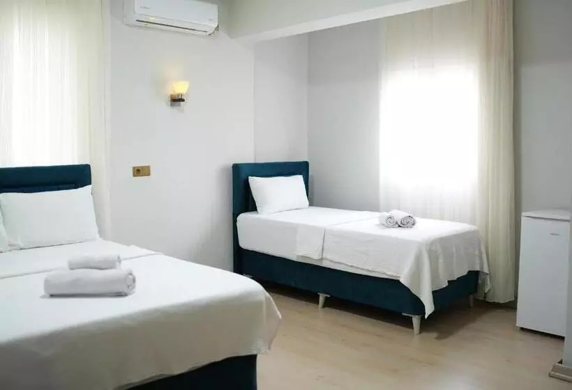 Grand Clover Otel