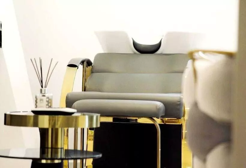 هتل Andriana Resort & Spa