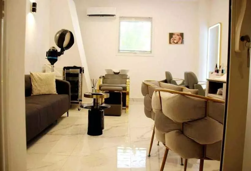 هتل Andriana Resort & Spa