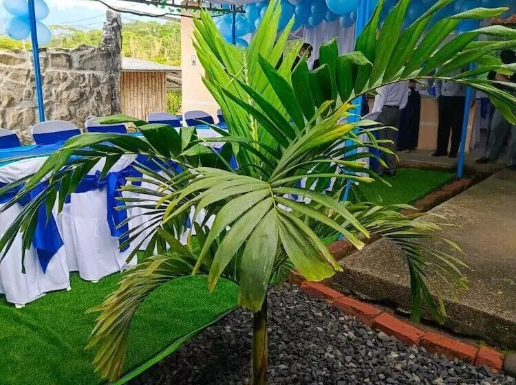 Hotelli Hostería Cacique Wasi