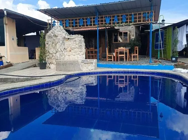 Hotelli Hostería Cacique Wasi