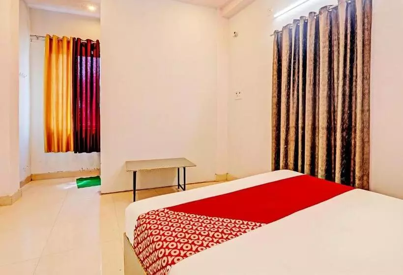 ホテル Oyo Flagship Holiday Banaras Stay