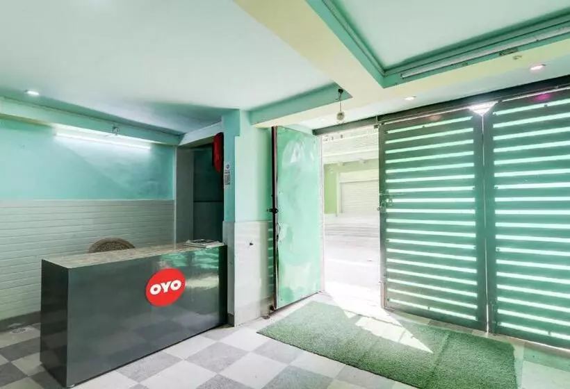 ホテル Oyo Flagship Holiday Banaras Stay