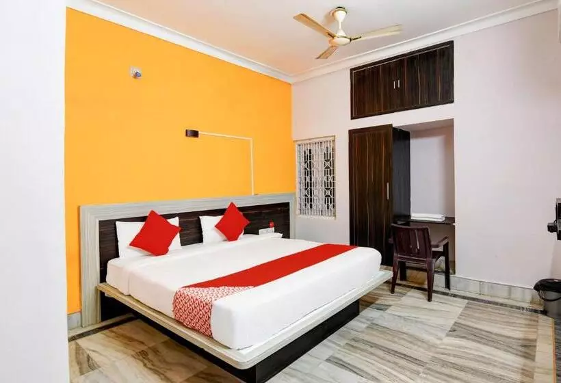 ホテル O Pramod Residency