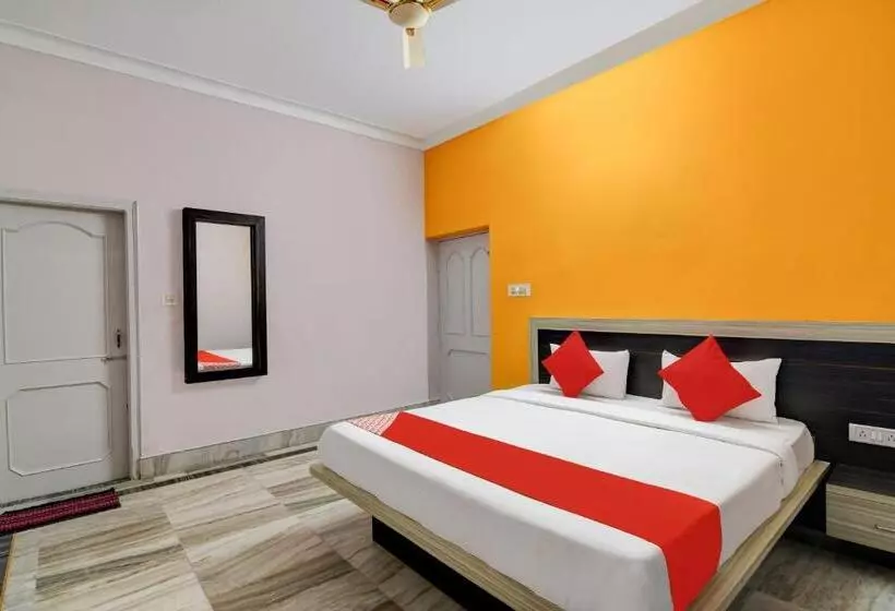 ホテル O Pramod Residency